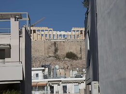 Exceptional Penthouse near Acropolis Museum by GHH