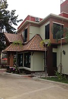 Baan Plubthong