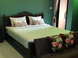 Baan Plubthong