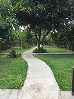 Bang Po Hut