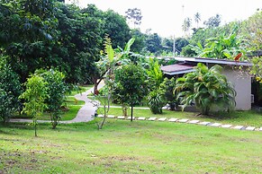 Bang Po Hut