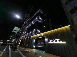 STAY GONGDAM