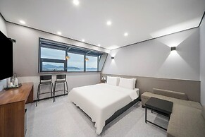Lucas Hotel