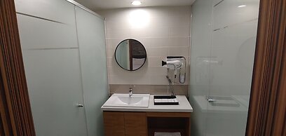 Lucas Hotel