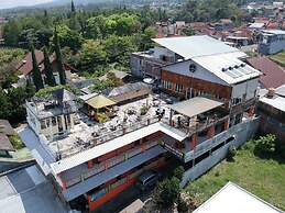 Batuque Town Villa