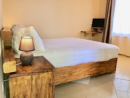 Meley Impala Hotel