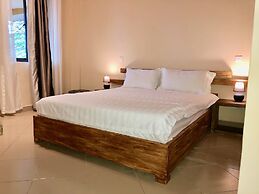Meley Impala Hotel