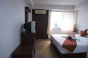 A.P. Court Hotel