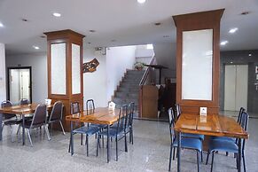 A.P. Court Hotel