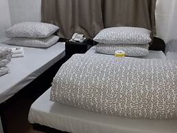 Tom's Guest House
