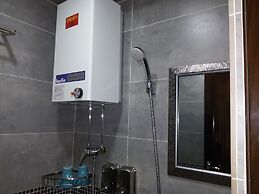 Tom's Guest House