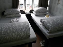 Tom's Guest House
