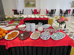 Emin Otel
