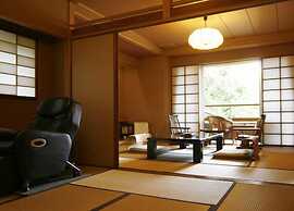 Kameya Ean