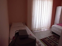 Zeus Hotel