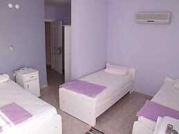 Zeus Hotel