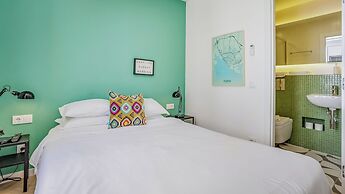 Hostellicious