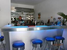 Appart-Hotel Harmonie