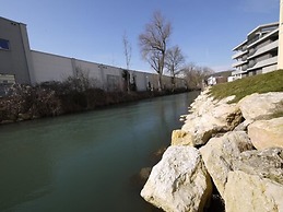 Blue River Side