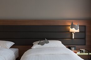 Moxy Amsterdam Houthavens