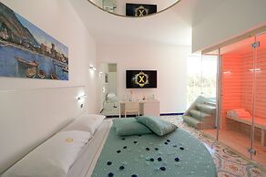 X Hotel