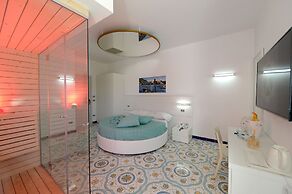 X Hotel