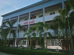 Gongaew Mansion