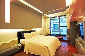 Gold Sandy Beach Hotel