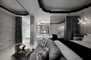 Ease Motel Taichung