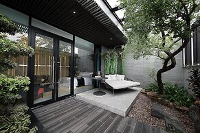 Ease Motel Taichung