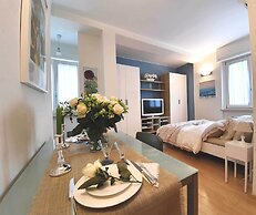 Corso Vercelli Apartment