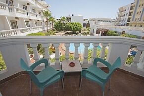 ZAK INN Residence