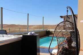 Nahal Faran 32