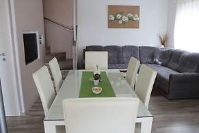 Adria Sun Apartments & More