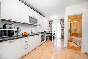 Adria Sun Apartments & More