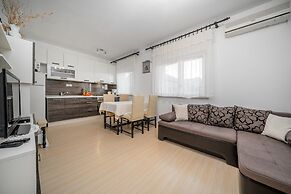 Adria Sun Apartments & More