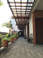 Mango Valley Hotel 1