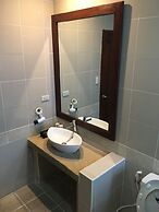 Mango Valley Hotel 2