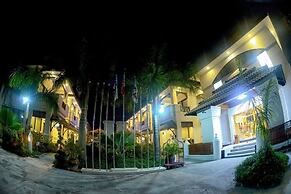 Shwe Taung Tan Hotel Lake View