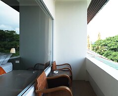 Buakham Rim Khong