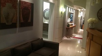 Avra Hotel