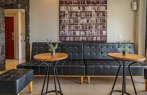 Avra Hotel