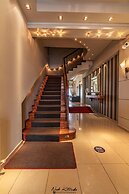 Avra Hotel