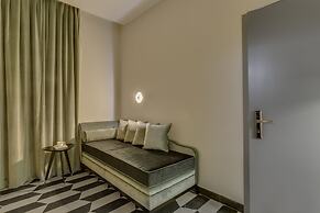Otivm Hotel