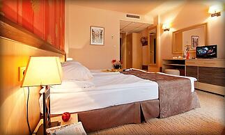 Balneo Complex & Spa Aquatonik