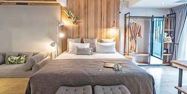 Family Tree Hotel