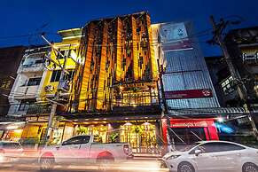 Family Tree Hotel