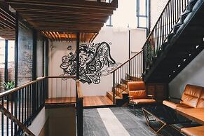 Family Tree Hotel