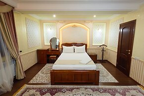 Salut Hotel Almaty