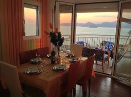 Sunset Residence